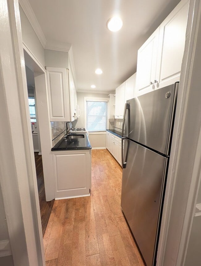 Building Photo - Rock Creek Village Condominium