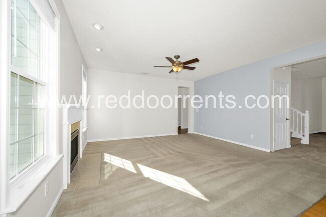 Building Photo - 7737 Solomon Dr