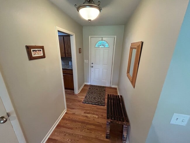 Building Photo - 4545 Manchester Dr
