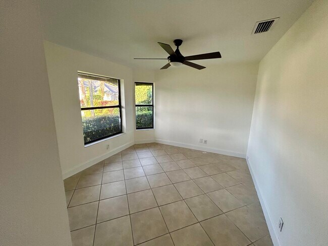 Building Photo - 22822 Pinewood Ct