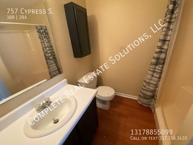 Building Photo - 757 Cypress S