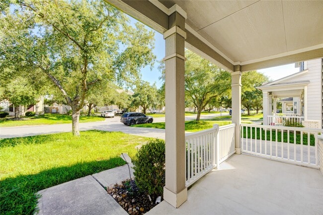 Building Photo - 18827 Sandelford Dr
