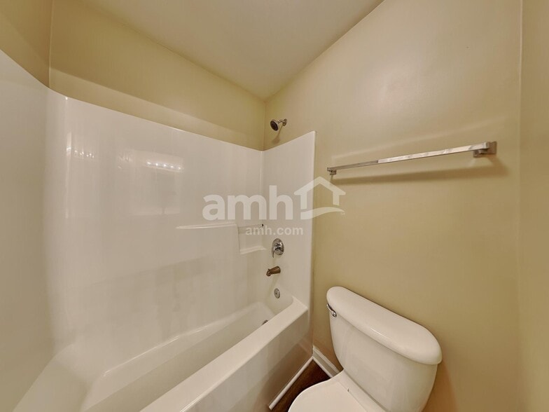 Building Photo - 8629 Boysenberry Ln