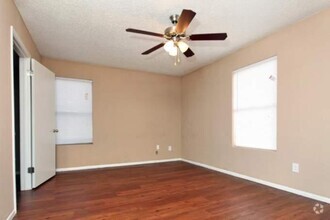 Building Photo - 1 bedroom in Austin TX 78741