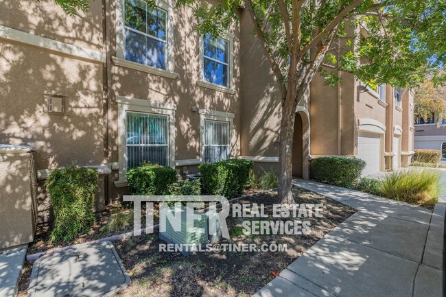 Building Photo - Beautiful Syrah Two Bedroom Condominium