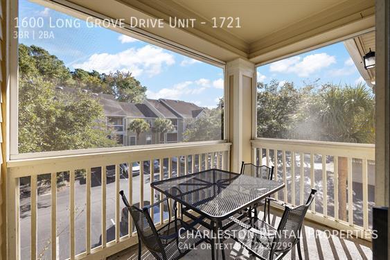Building Photo - 1600 Long Grove Dr
