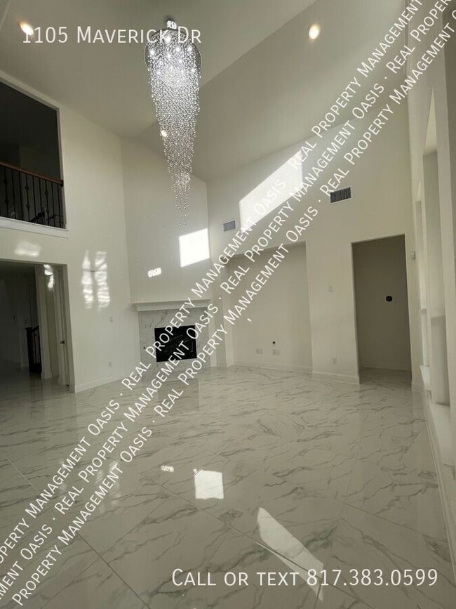 Building Photo - 1105 Maverick Dr