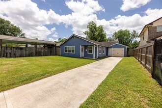 Building Photo - 4942 Bataan Rd