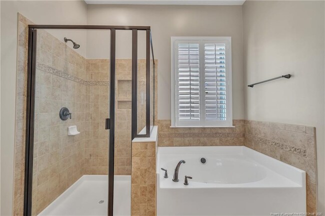 Building Photo - 108 Broyles Ct