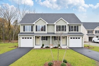 Building Photo - 515 Mendon Rd