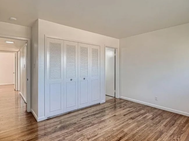 Building Photo - AMAZING 4/2 (Power Inn/Florin) Home!  Plea...