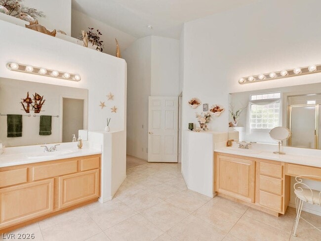 Building Photo - 3064 Emerald Wind St