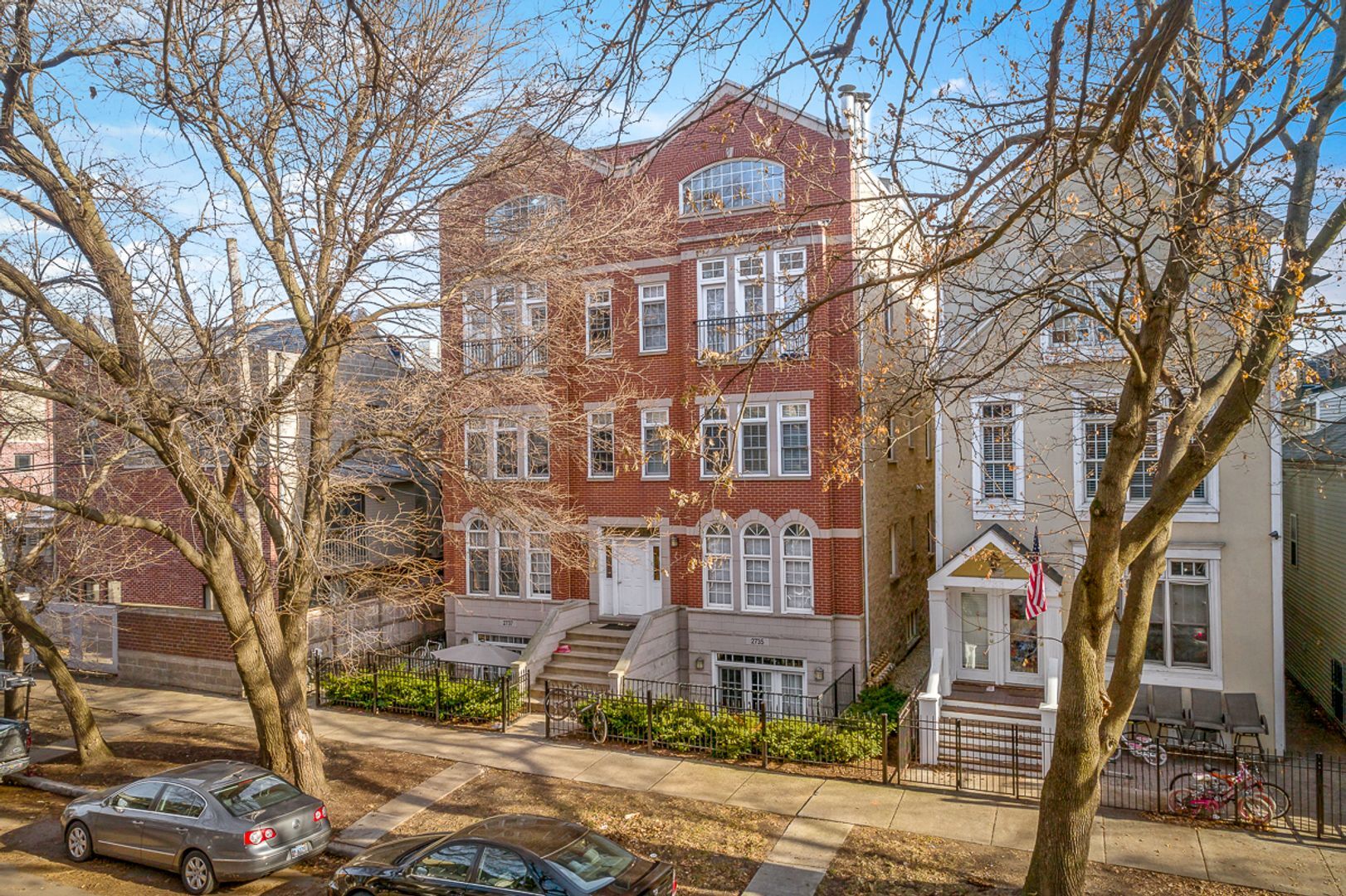 Building Photo - 2737 N Wayne Ave
