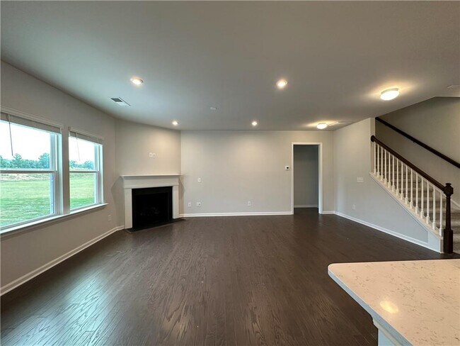 Building Photo - 1373 Maston Rd