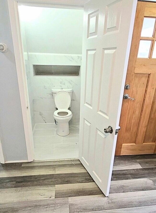 Building Photo - 53 Mill St