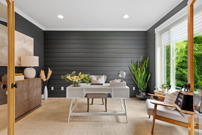 Building Photo - 11311 66th Ave