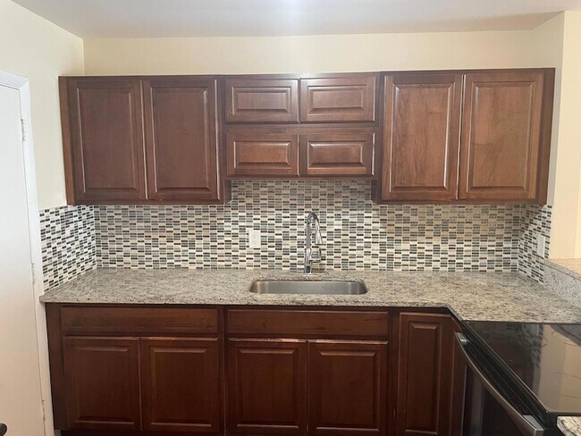 Building Photo - 4500 N Flagler Dr