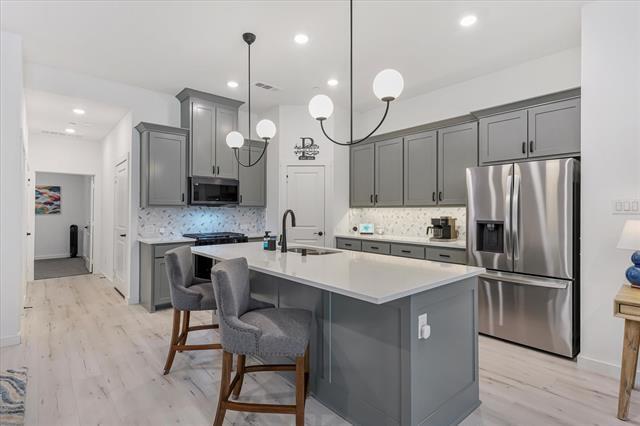 Building Photo - 2833 Applewood Wy