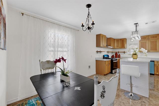 Building Photo - 6622 Victoria Ave