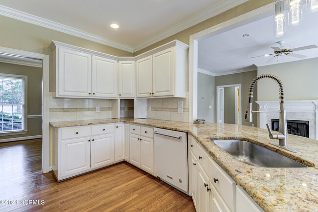 Building Photo - 3128 Braemar Ln
