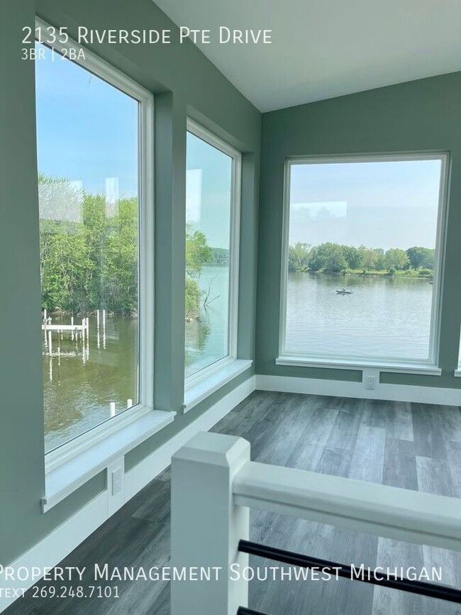 Building Photo - 2135 Riverside Pointe Dr