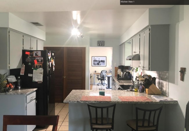 Building Photo - Indialantic 2 Bedroom Home