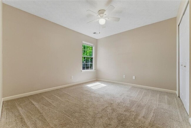 Building Photo - 4295 Cabretta Dr
