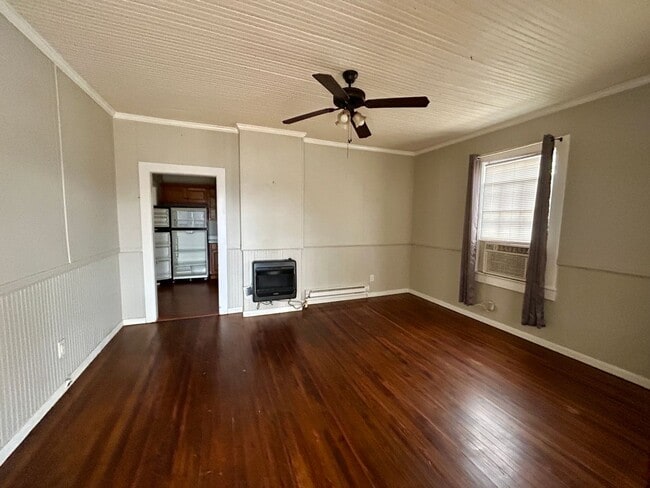 Building Photo - 24 W Tuscaloosa Ave