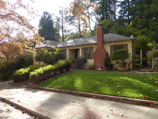 Primary Photo - PENDING WITH ACCEPTED APPLICATION - TWO BE...