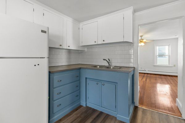 Building Photo - 30 Catherine St