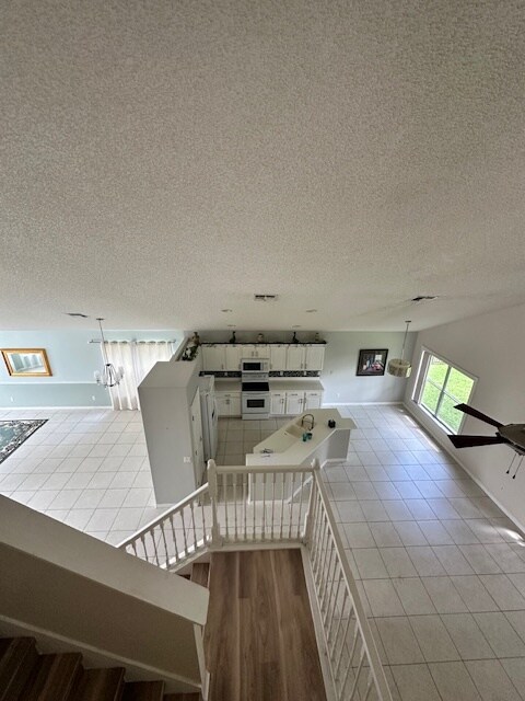 Building Photo - 1645 Anna Catherine Dr