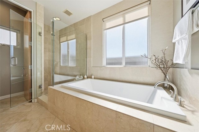 Building Photo - 2406 Ocean Dr