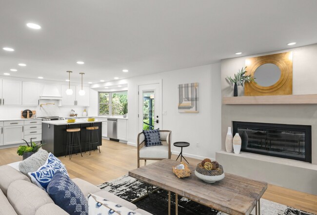 Building Photo - 15590 NW Norwich Cir