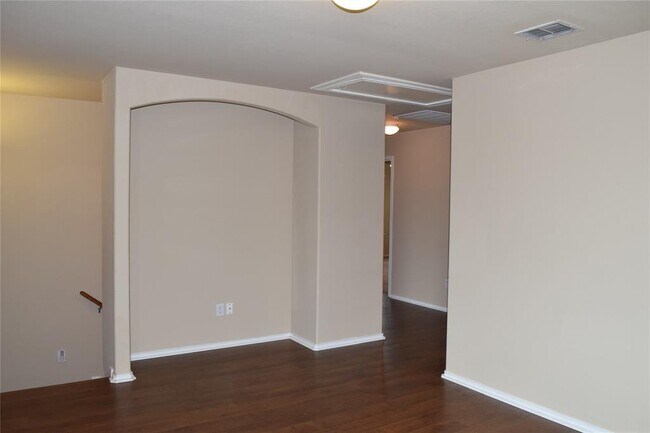 Building Photo - 11717 Alexs Ln