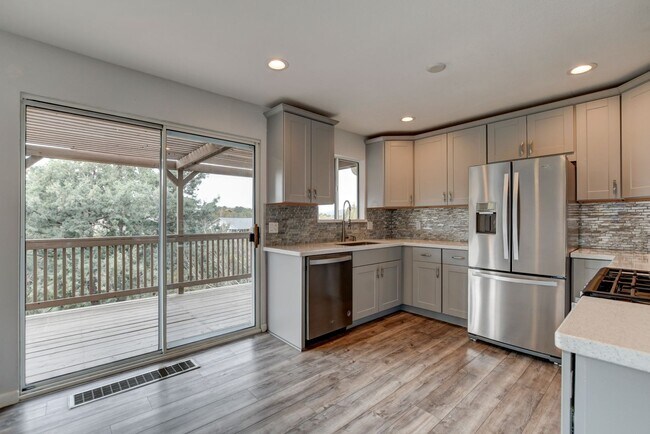 Building Photo - Beautiful Home for Rent in Prescott!