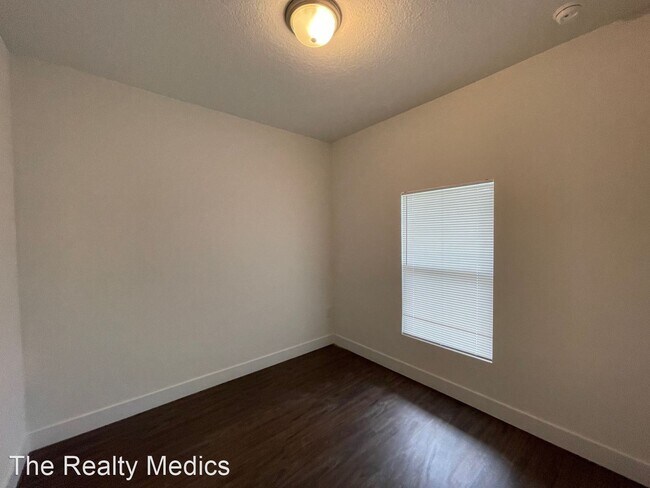 Building Photo - 4 br, 2 bath House - 1383 Gimlet St NW