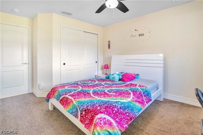 Building Photo - 1627 SW 14th St