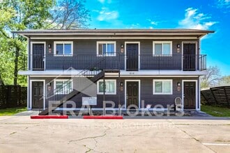 Building Photo - 614 Adams Ave