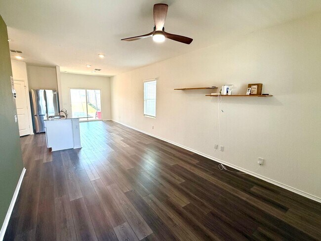 Building Photo - 5006 Jovian