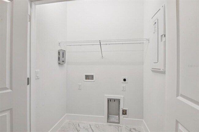 Building Photo - 3129 4th Ter N