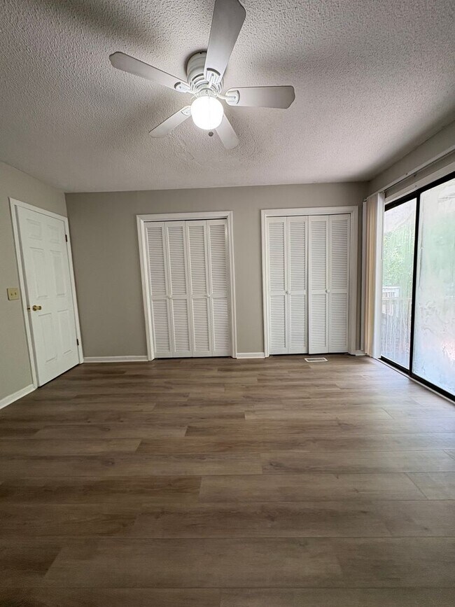 Building Photo - Daleville!