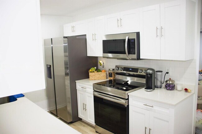 Building Photo - 25760 SW 127th Pl