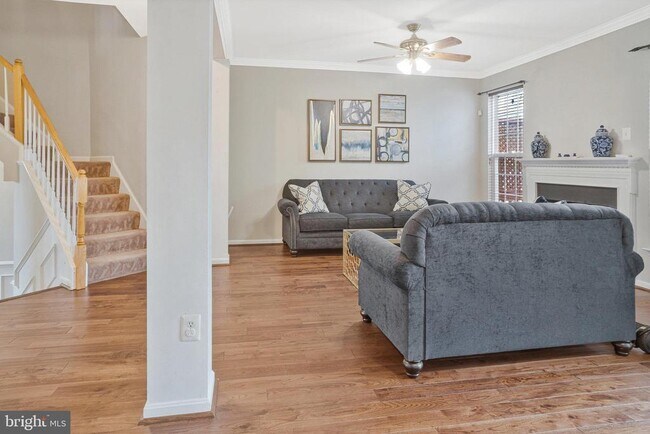 Building Photo - 22438 Maison Carree Square