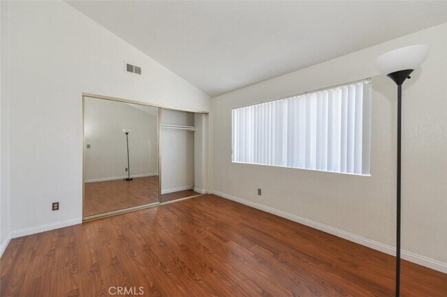 Building Photo - 1818 W 145th St