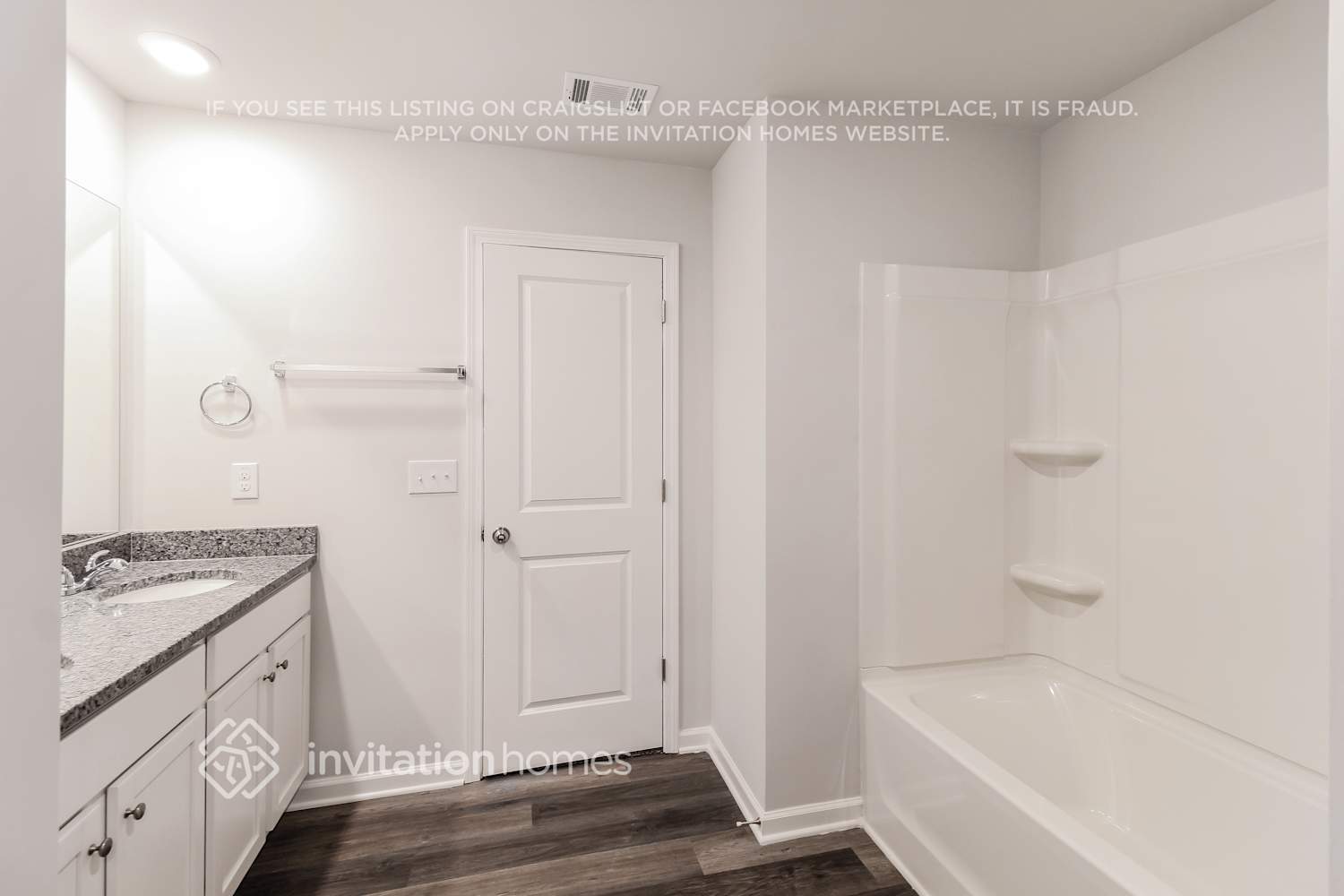 Building Photo - 441 Amelia Ln