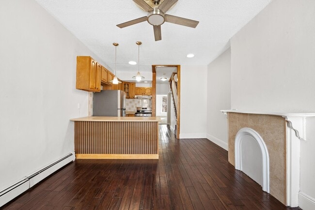 Building Photo - 37 Belmont Ave