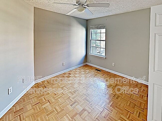 Building Photo - 656 Granwood Blvd