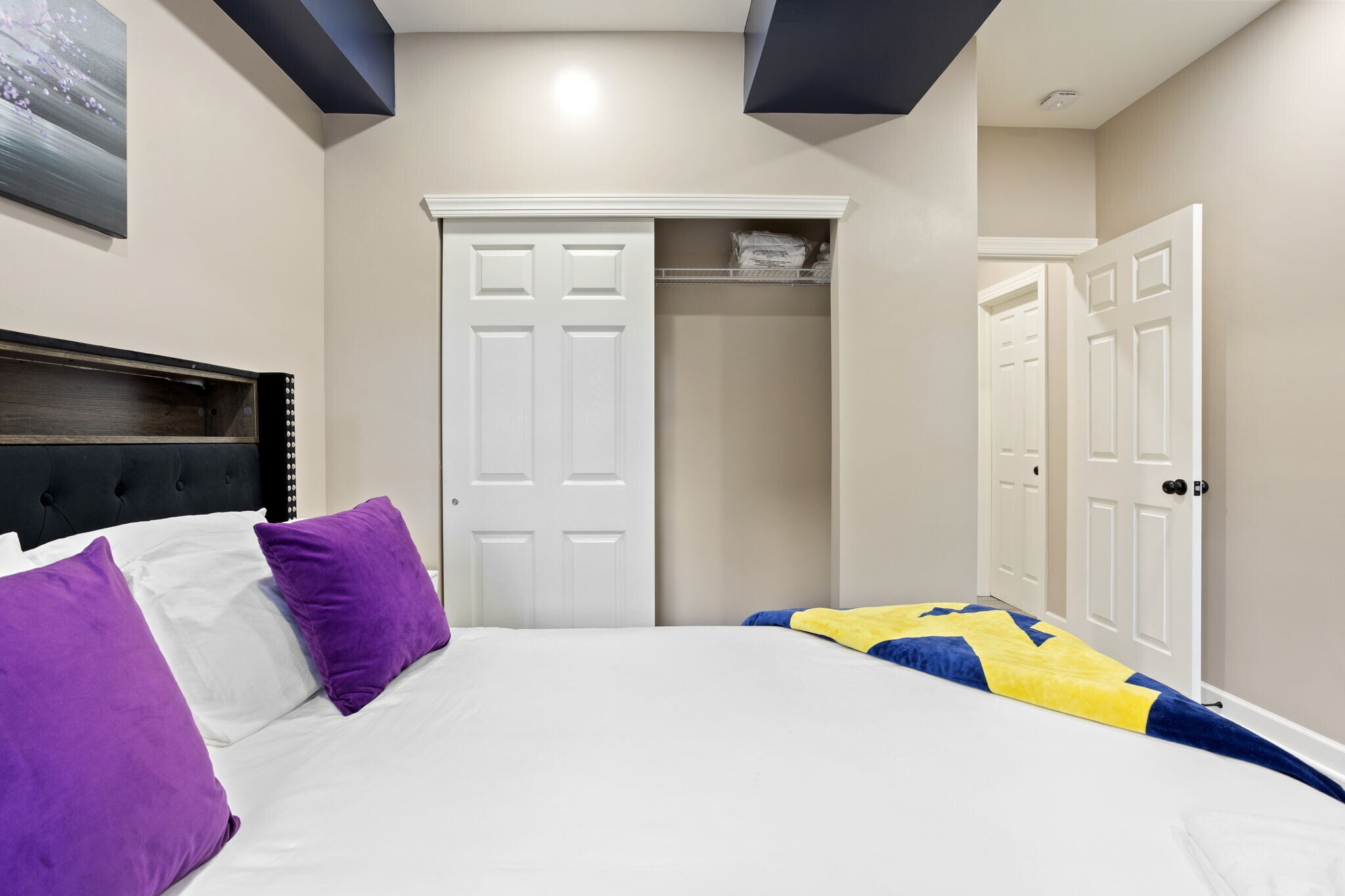 Building Photo - 1523 S East St