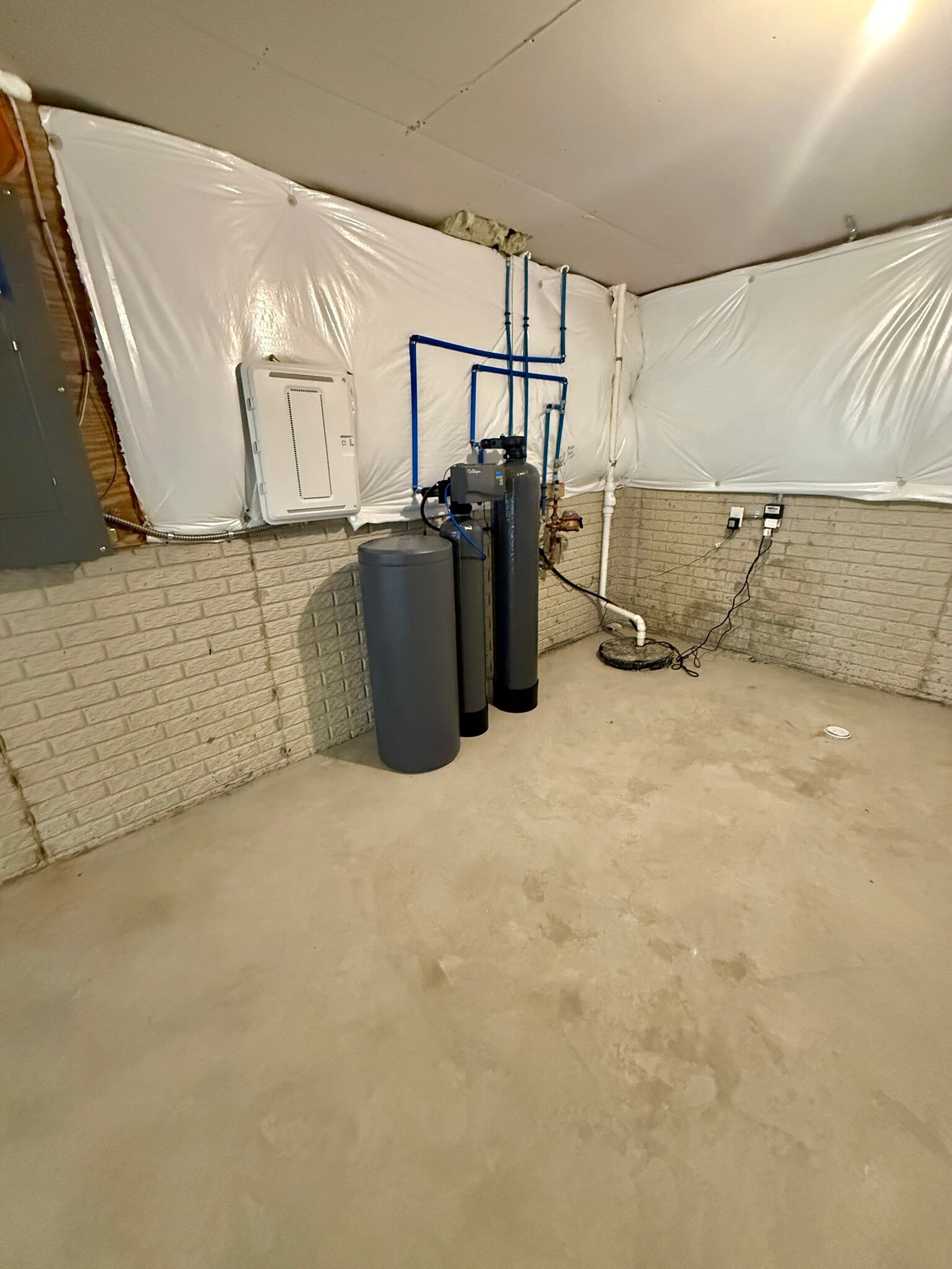 Water Filtration - 2062 Broccoli Dr