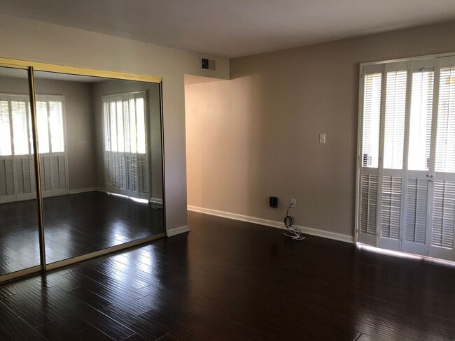 Building Photo - 12036 Caminito Campana